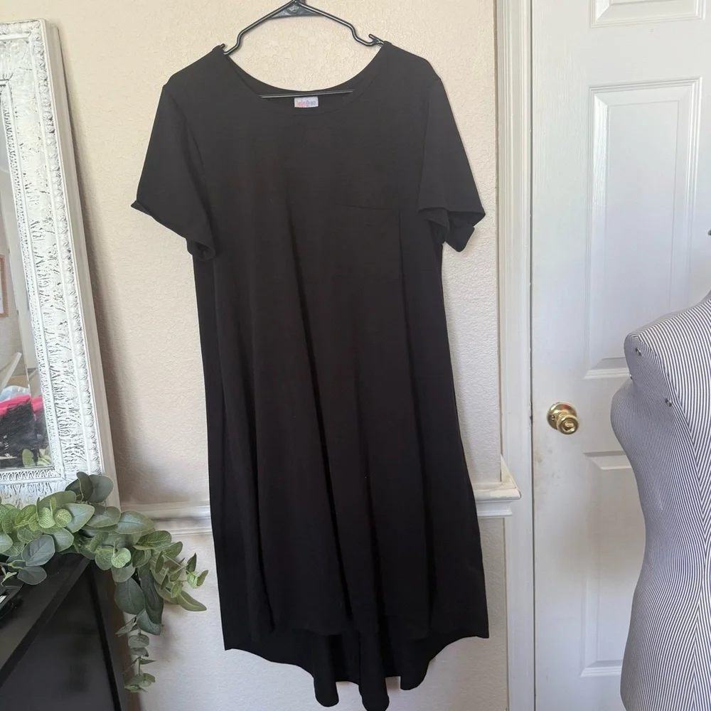 XLarge LULA ROE Black asymmetrical dress